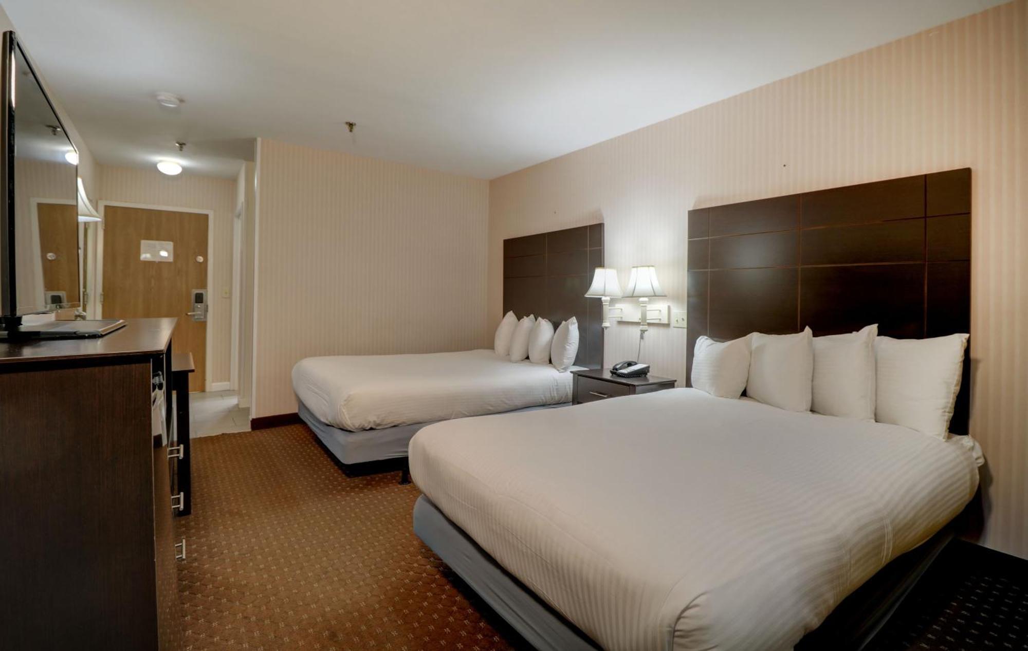 Anchorage Inn And Suites Portsmouth Eksteriør billede