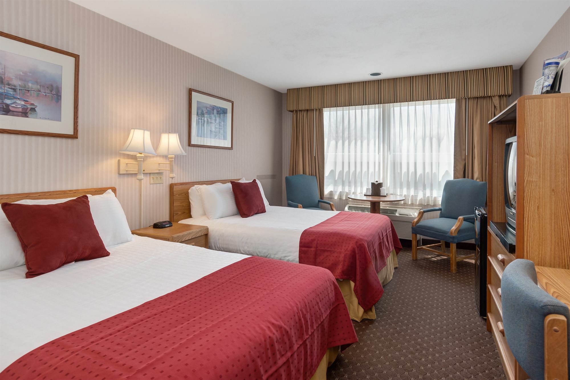Anchorage Inn And Suites Portsmouth Eksteriør billede